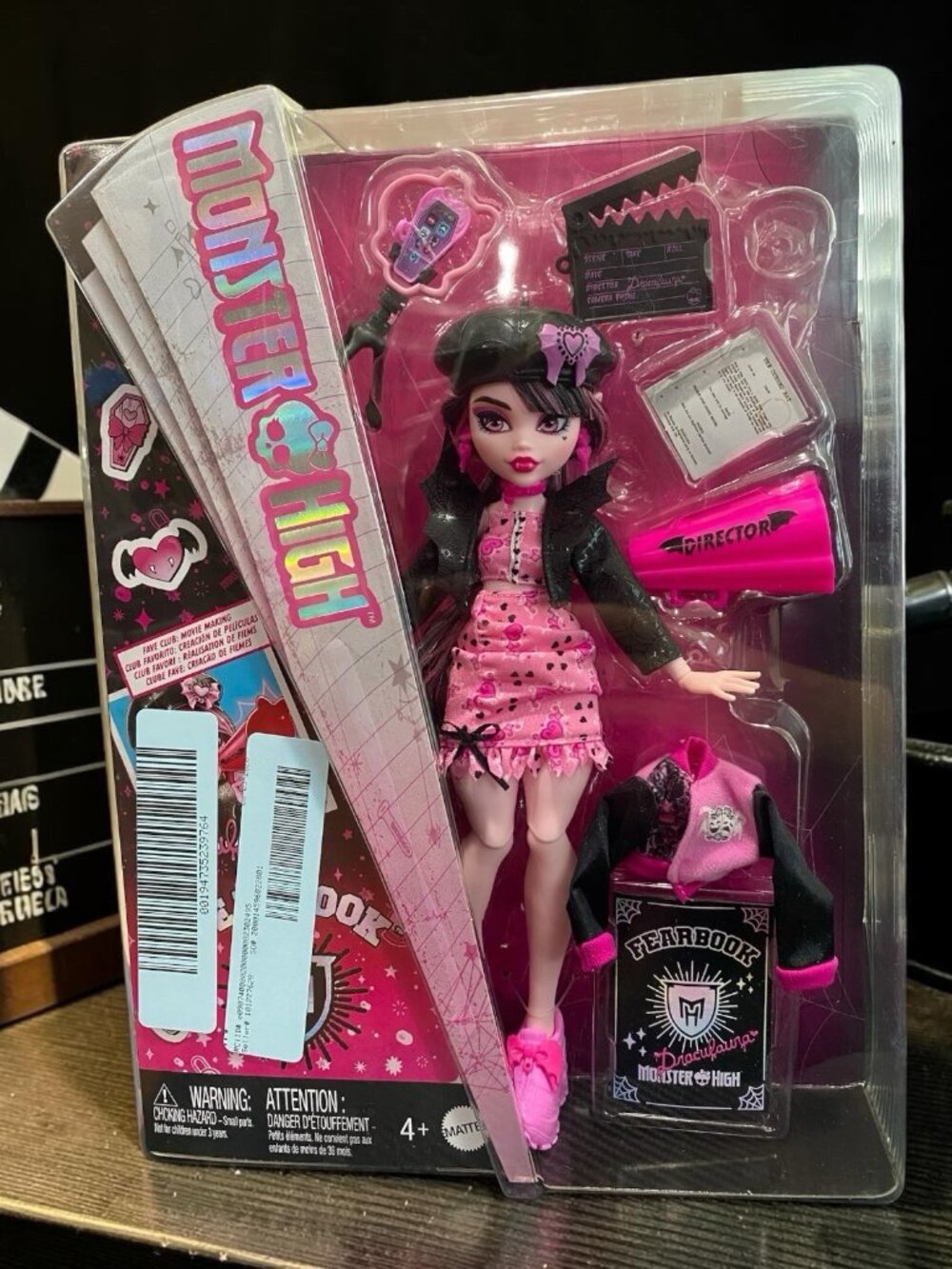 New-Monster High Draculaura Fearbook Monster Music Club